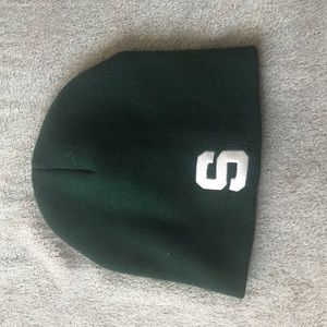 Michigan State knit hat